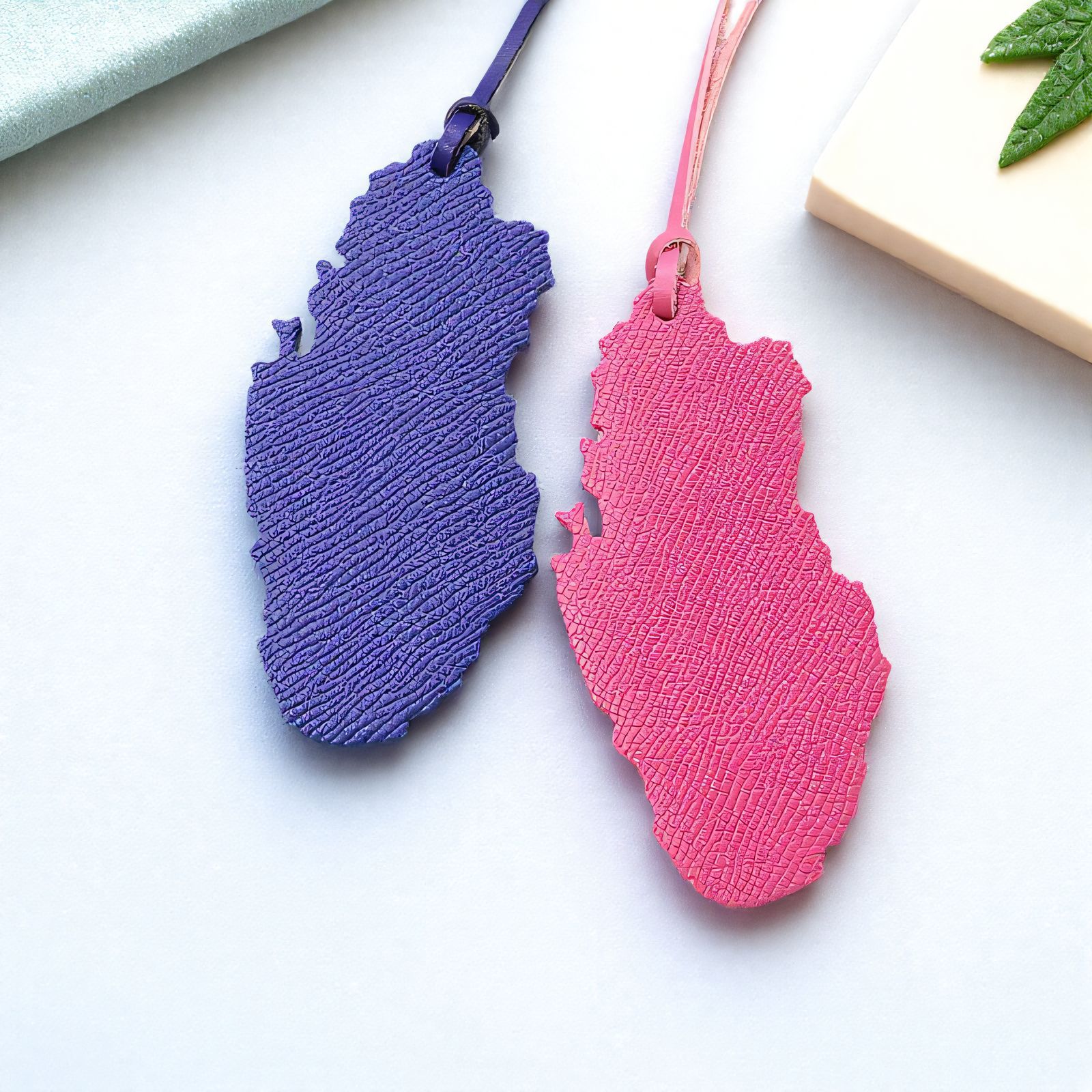 1pc Qatar Map Shaped PU Leathe - Women Bags In Qatar incelemesi ve fiyatı