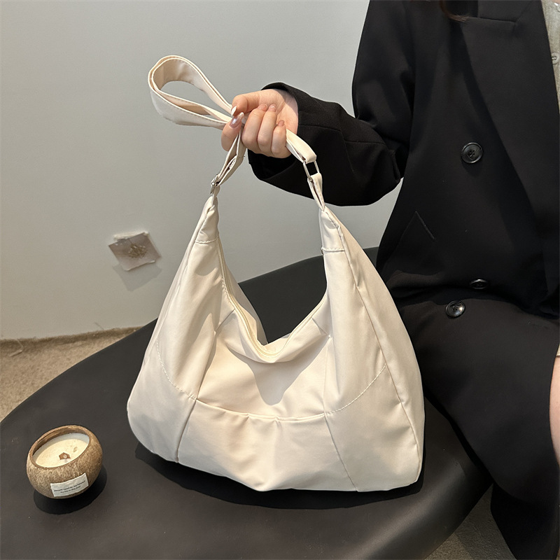 Trending ltemSolid Color Tote  - Women'S Bag Online incelemesi ve fiyatı